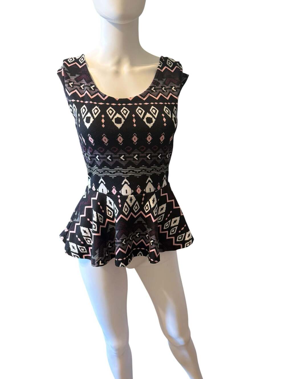 Charlotte Russe Sleeveless Aztec Print Peplum Top with Cutout Back